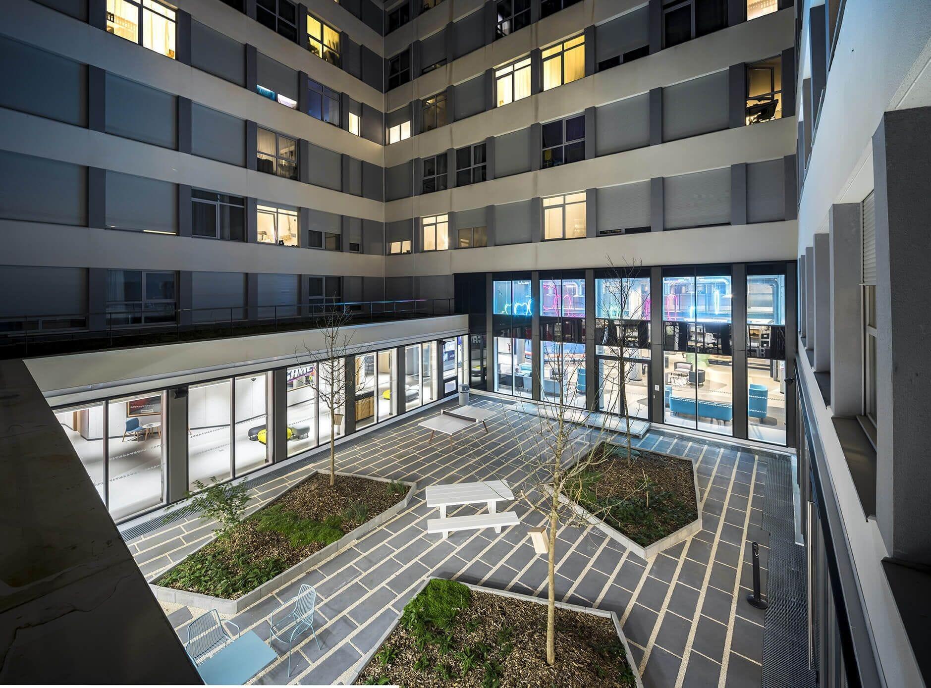 Ecla Campus Aparthotel Massy  Bagian luar foto