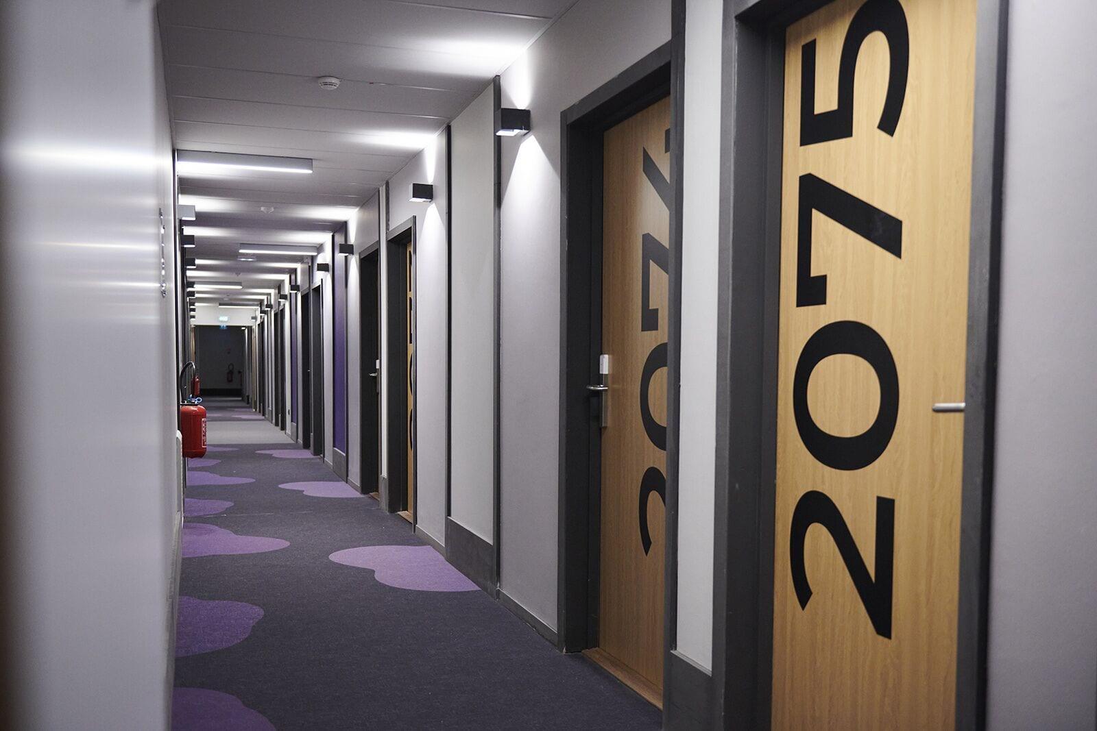 Ecla Campus Aparthotel Massy  Bagian luar foto