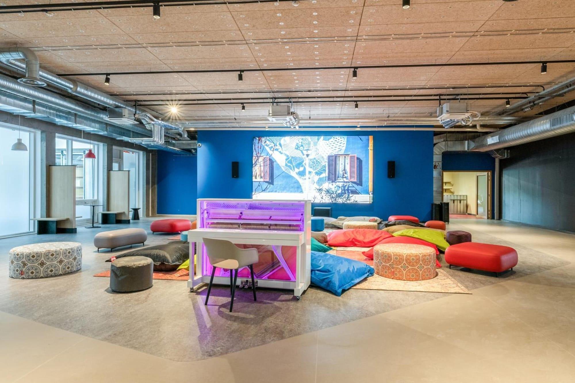 Ecla Campus Aparthotel Massy  Bagian luar foto